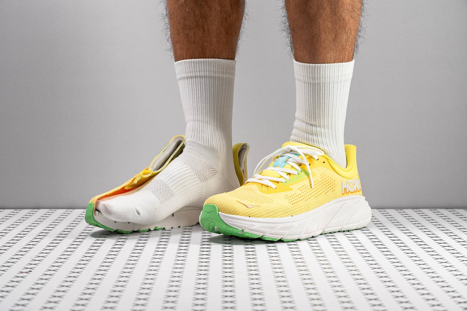 HOKA Arahi 7 — catalog placeholder