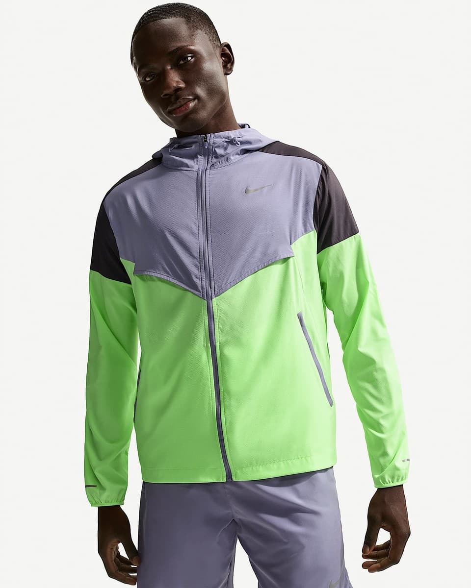 Nike Impossibly Light / Windrunner Light Shell (Men)