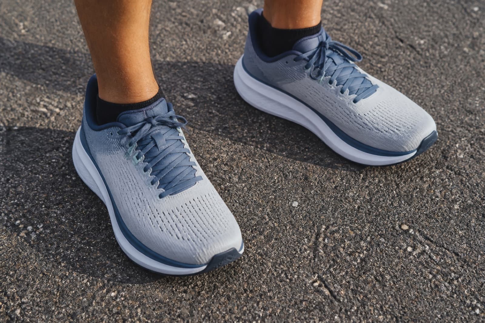 Best Running Shoes for Wide Feet — Kitletics Best guide